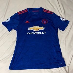 Manchester United soccer jersey, size L, great condition
